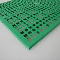 Plataforma de plástico de malla para jaulas y voladeros 2