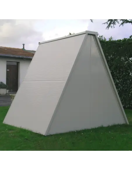 Parte trasera del refugio aislante de panel sándwich