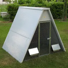 Gallinero exterior de suelo para 12 o 20 gallinas con accesorios
