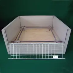 Paridera para perros de panel sándwich aislada y segura 2