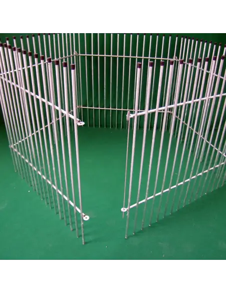 Apertura del corral para cachorros de barrotes galvanizados