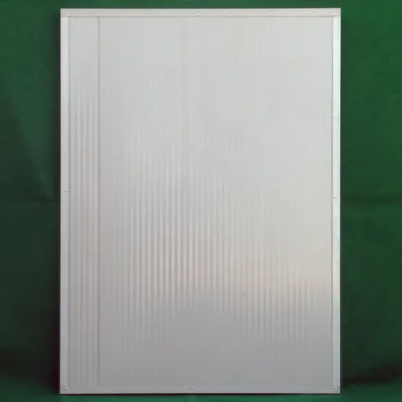 Panel sándwich para techo de perrera personalizada