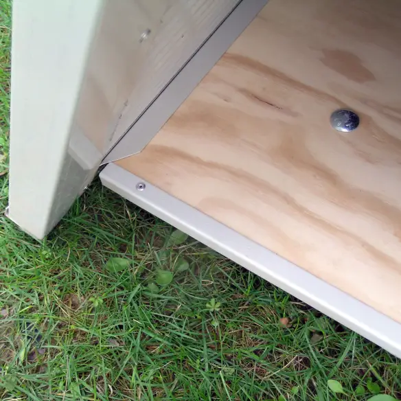 Plataforma de casa de perro modelo Pastor