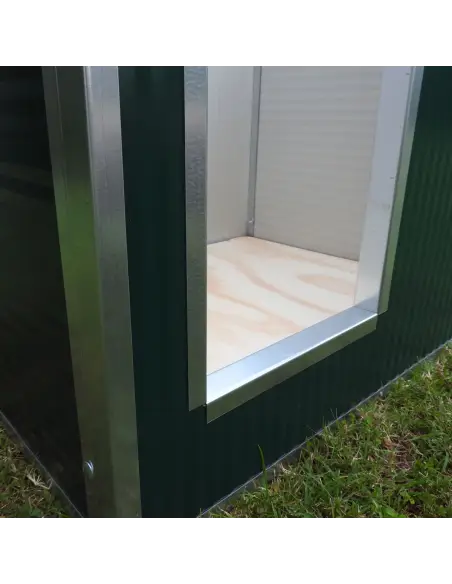 Caseta exterior aislada para perros pequeños verde